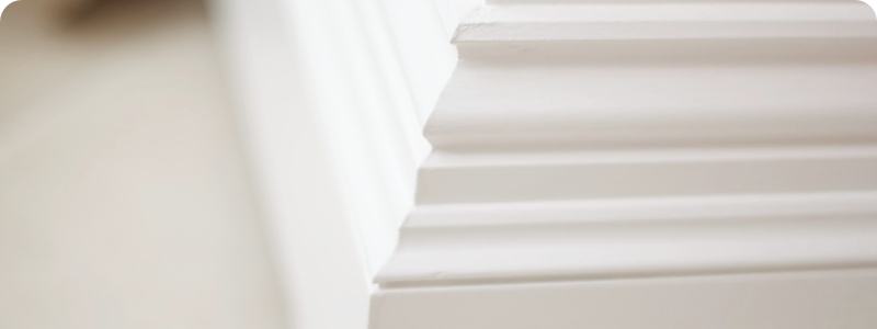 installing skirting board