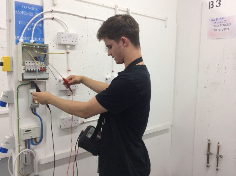 Electrical Course dates for 2018!