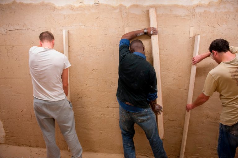 Closer look at our Plastering Courses!