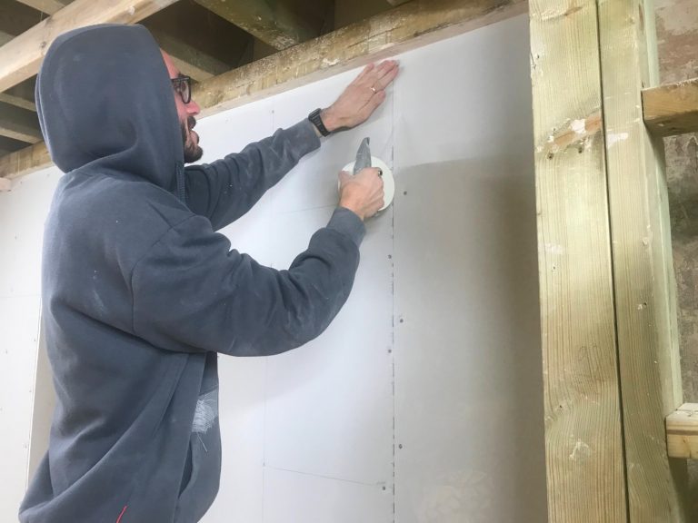 Come and try our range of Plastering Courses