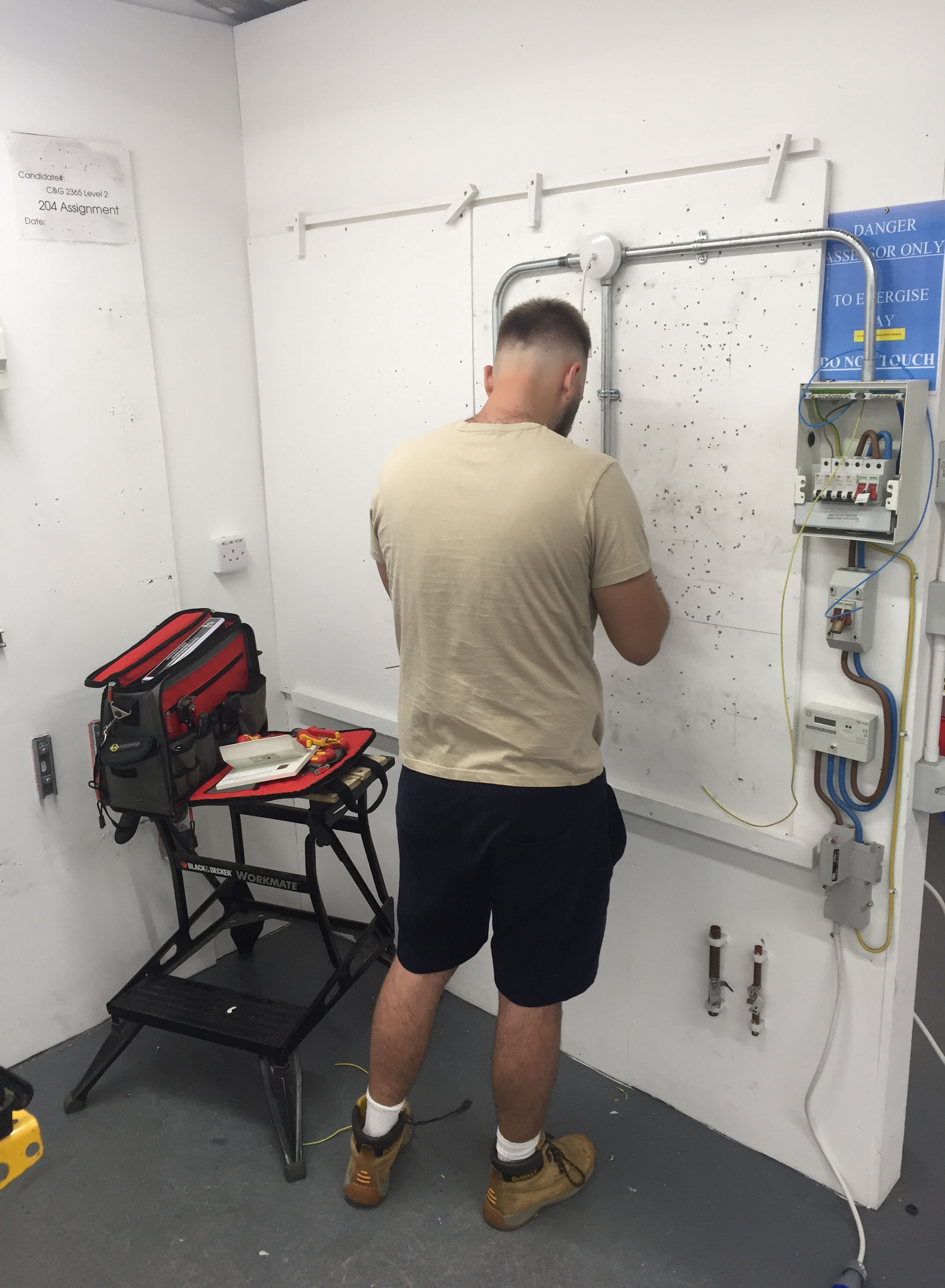 electrician courses