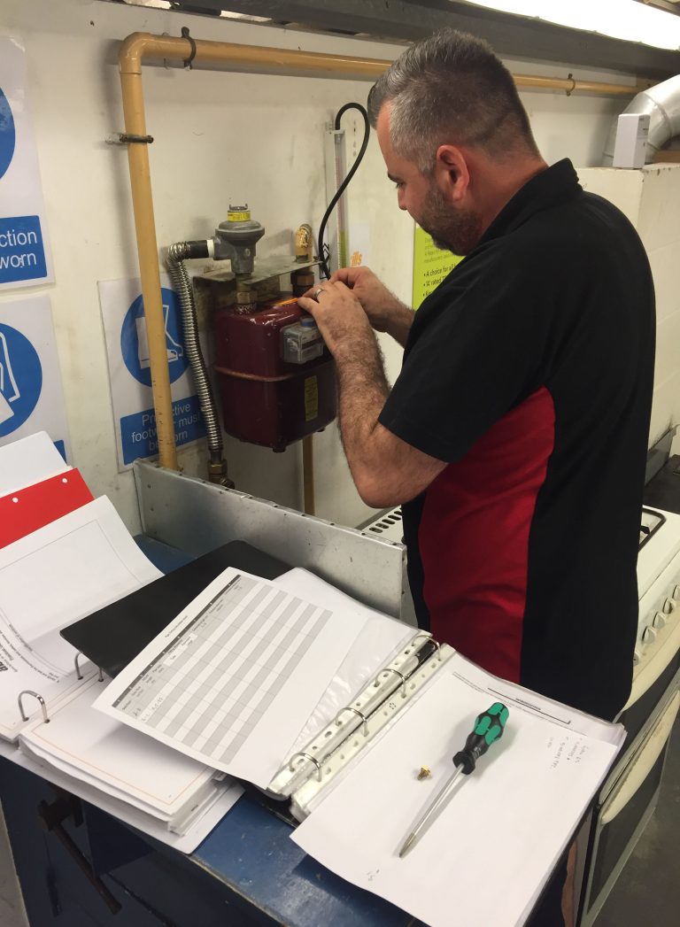 5 Reasons To Undergo Gas Training Courses