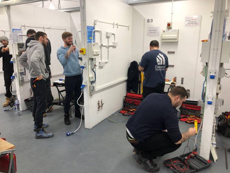 Did You Know About The City & Guilds Level 3 Electrical Course?