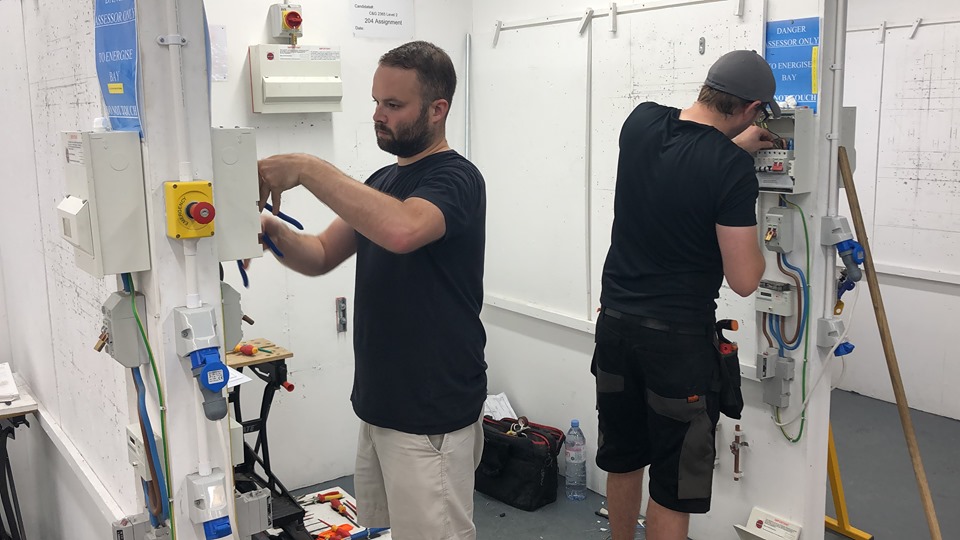 electrician courses