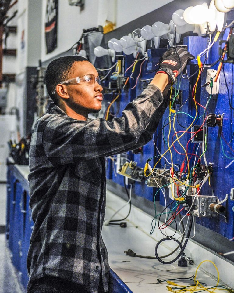 What Jobs Are There for Electricians?