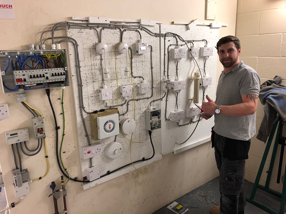 Electrical Courses Looking To Become A Domestic Electrician This Year