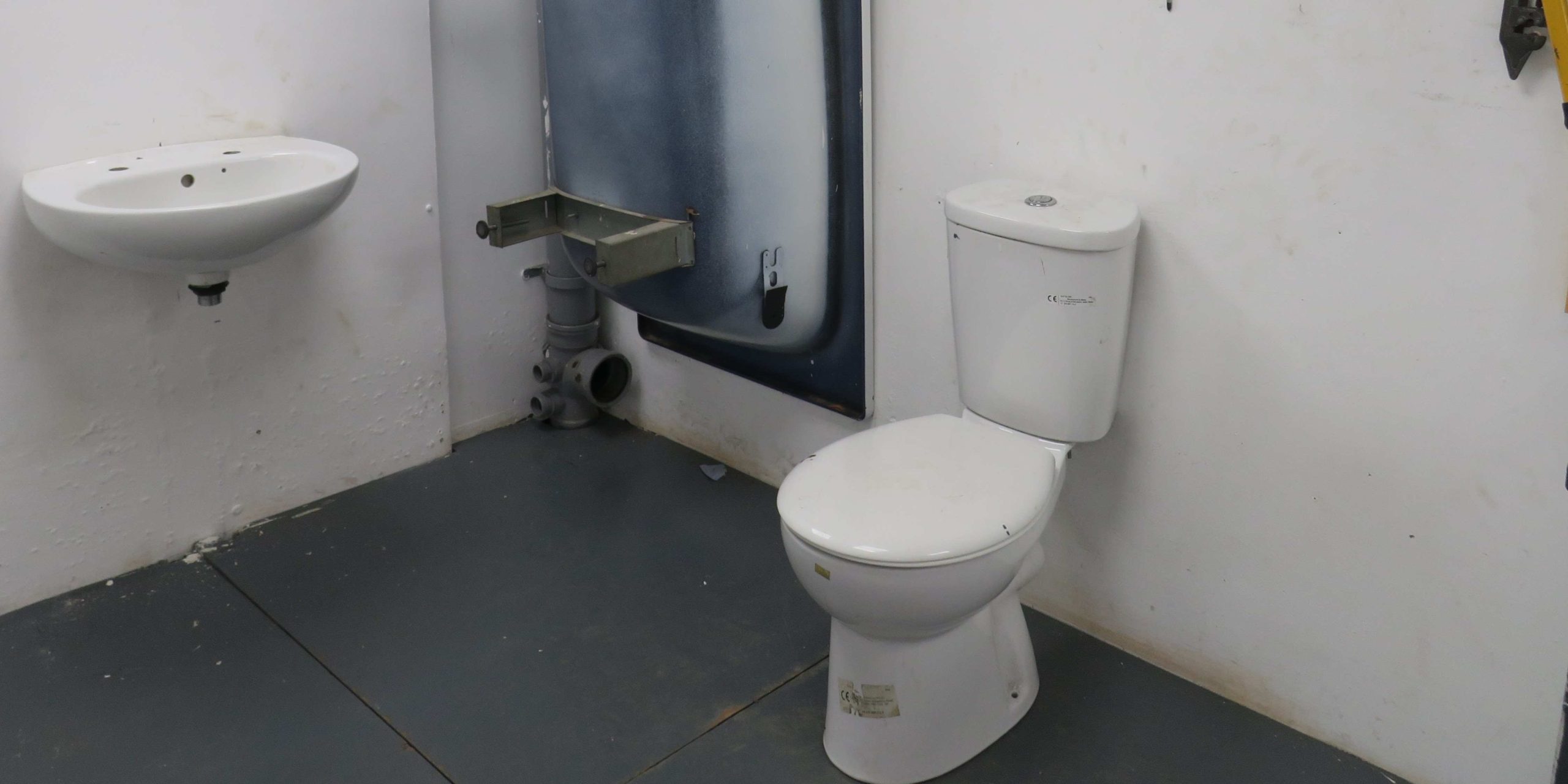 What does a bathroom fitting course cover? Able Skills