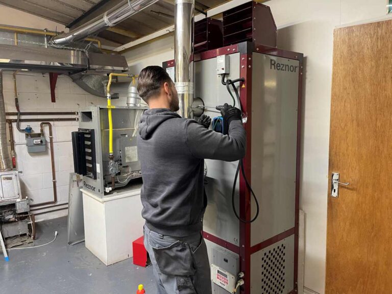 Commercial gas engineer course guide