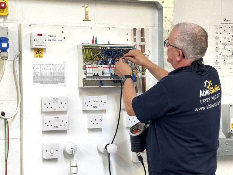 Entry-level electrical training: Why Level 2 is the ideal starting point for your team