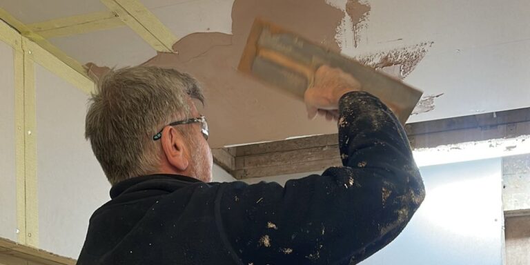 Plastering and rendering courses explained
